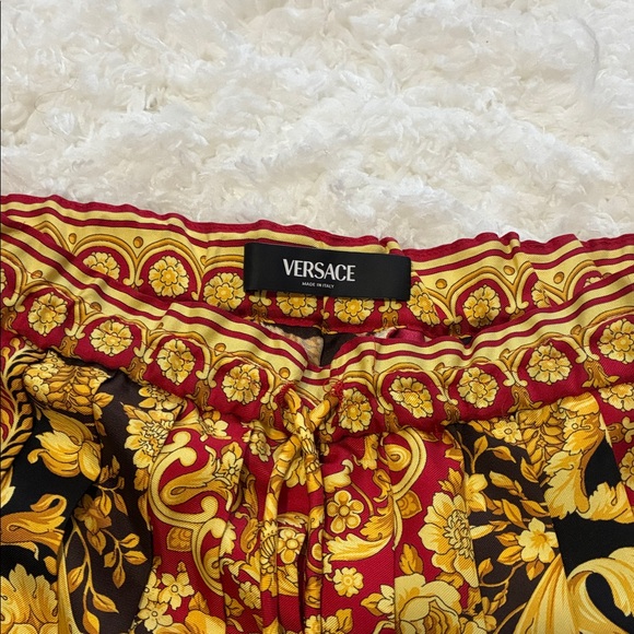 Versace Black, Gold & Red Baroque Silk Mini Skirt - Picture 7 of 15